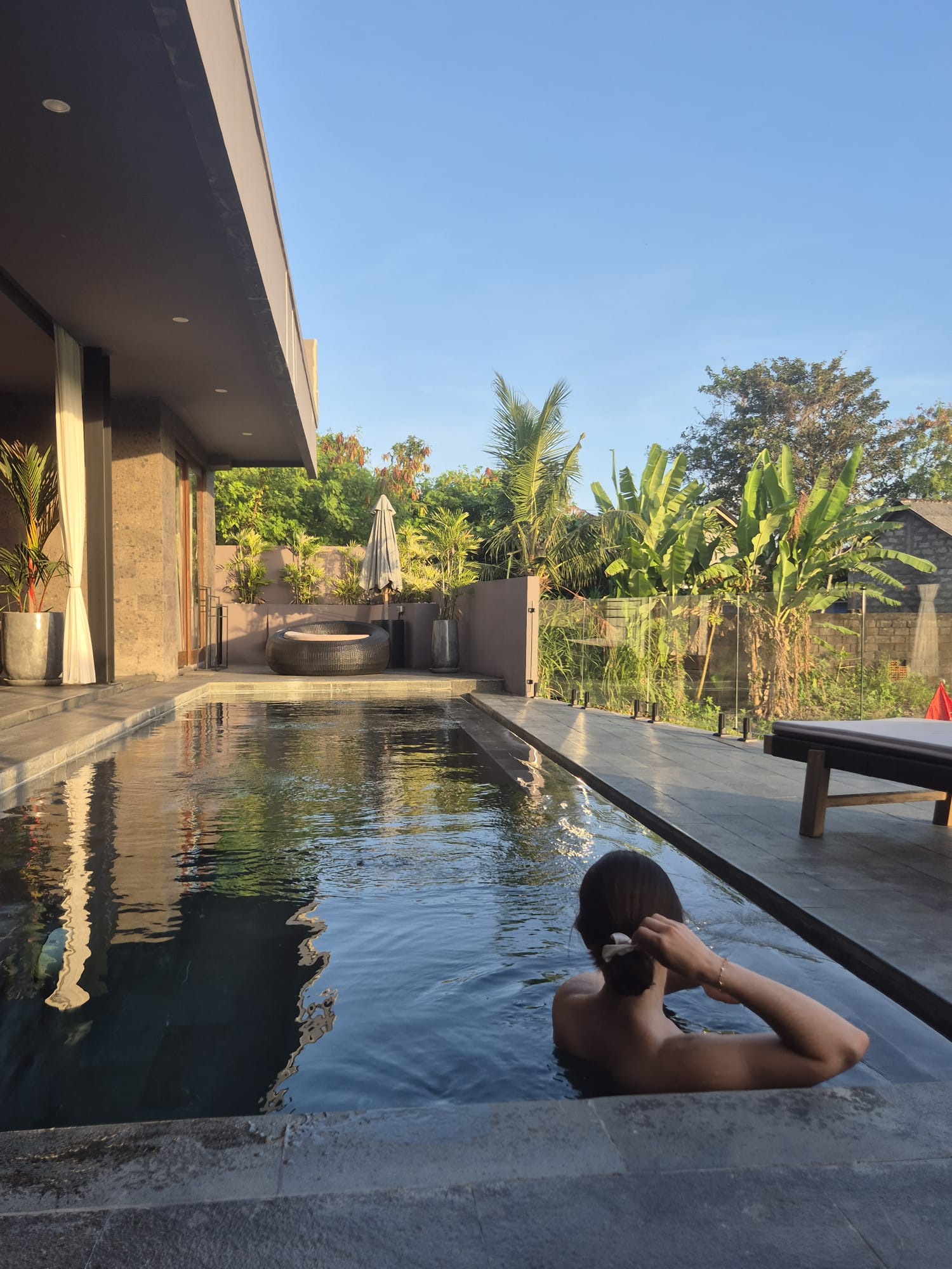 Daphné — sa vie de rêve, entre Bali, Marrakech et Paris